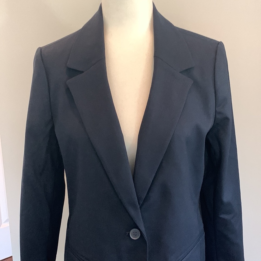 GAP Women's Navy Blazer size 10 - Picture 2 of 9